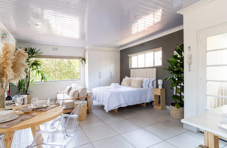 To Let 0 Bedroom Property for Rent in Green Point Western Cape